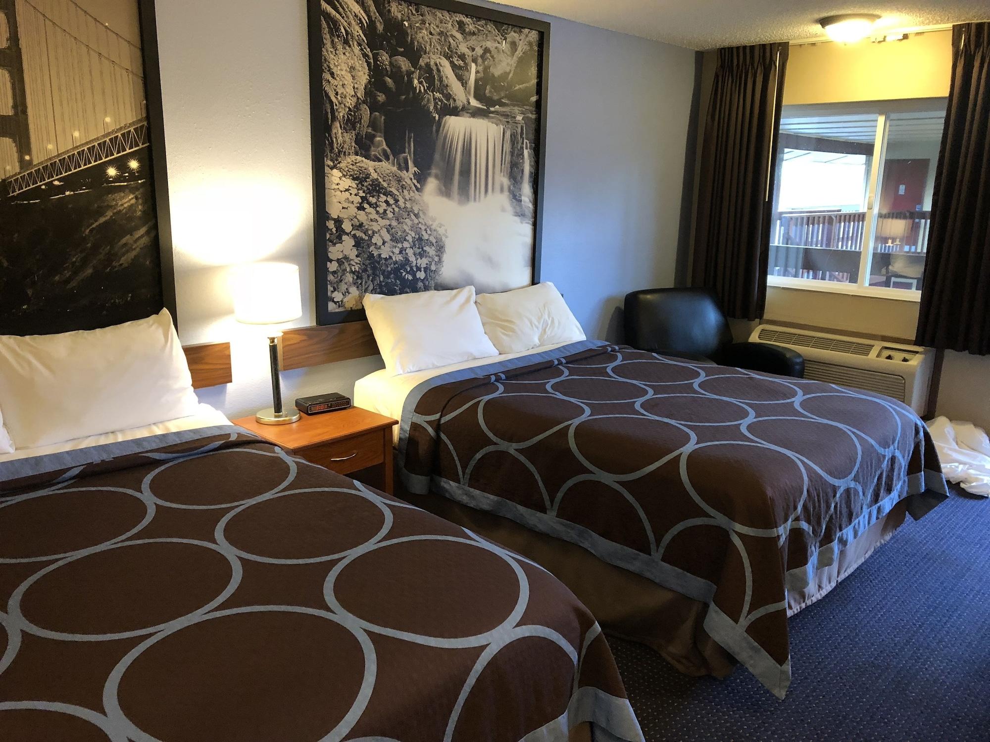 Super 8 By Wyndham Albany Motel Eksteriør bilde